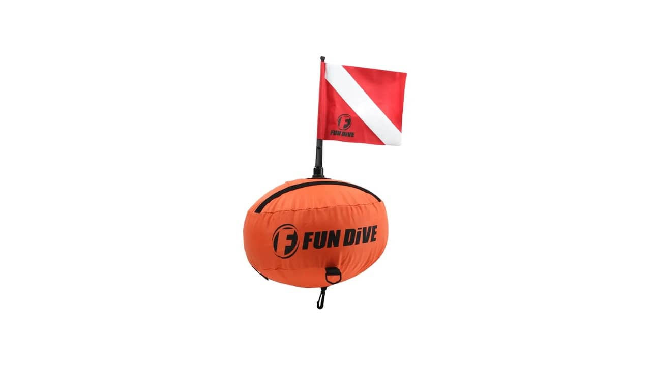 Melhor Boia de Sinalização para Mergulho com Bandeira: Alta Visibilidade e Segurança