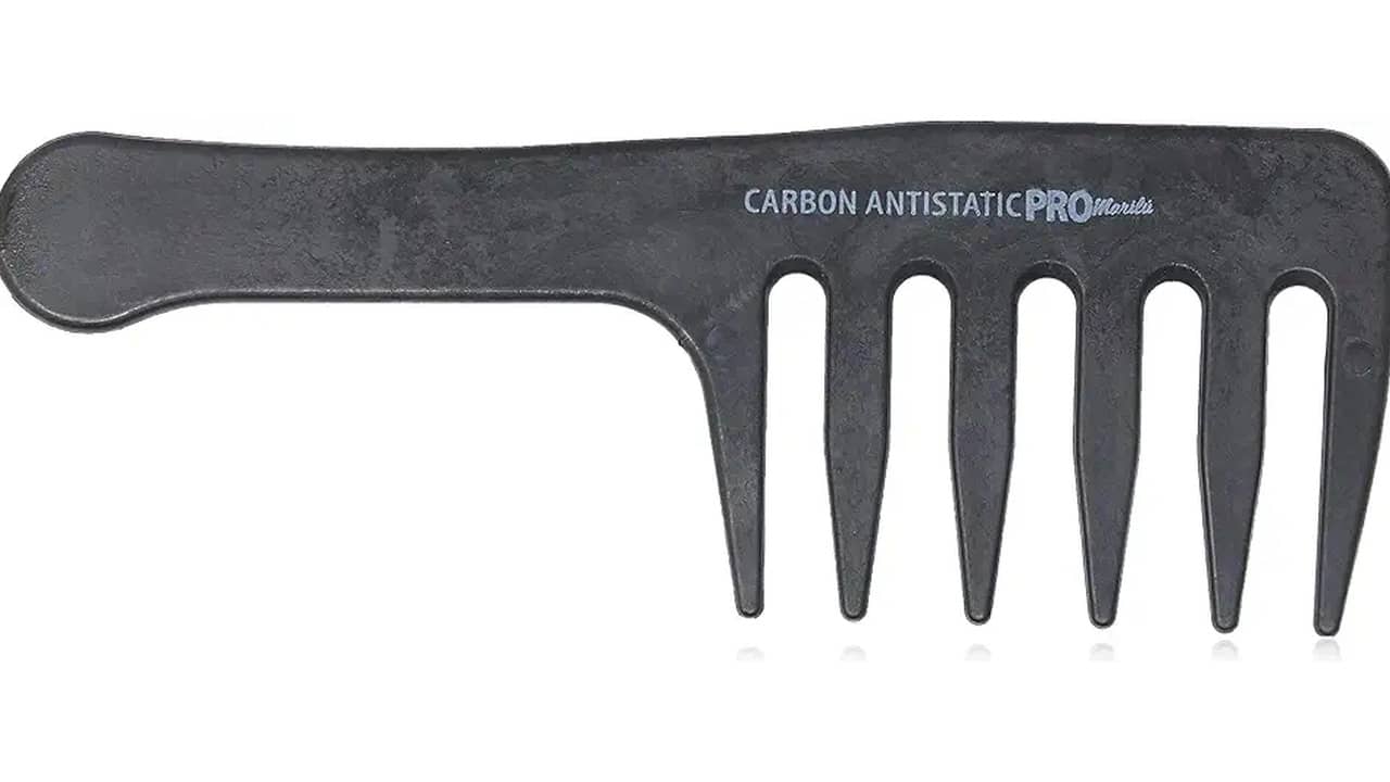 Melhor pente para cabelo cacheado masculino: Guia de Volume e Definição