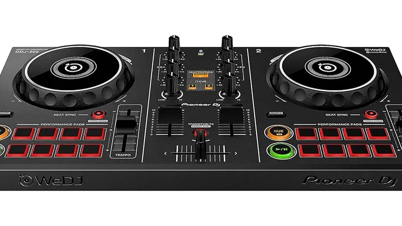 Qual a Melhor Controladora DJ para Iniciantes com Rekordbox: Análise Detalhada das Opções