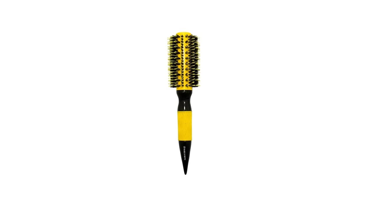 Qual a Melhor Escova de Cabelo Profissional: Tecnologia Cerâmica vs Metal