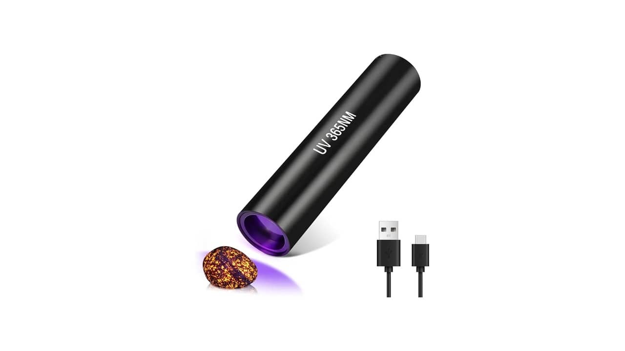 Qual a Melhor Lanterna UV para Identificar Selos Raros: Análise de 10 Opções