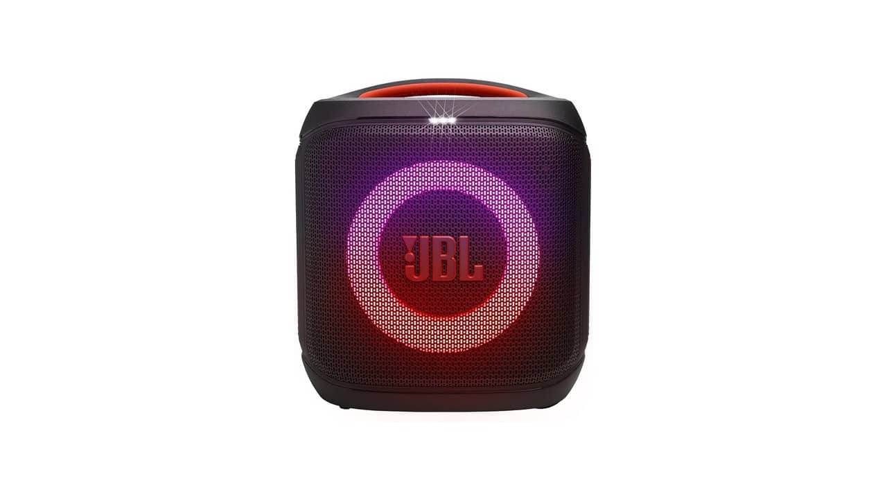 Qual a Melhor Partybox 100 ou Boombox para Festas ao Ar Livre
