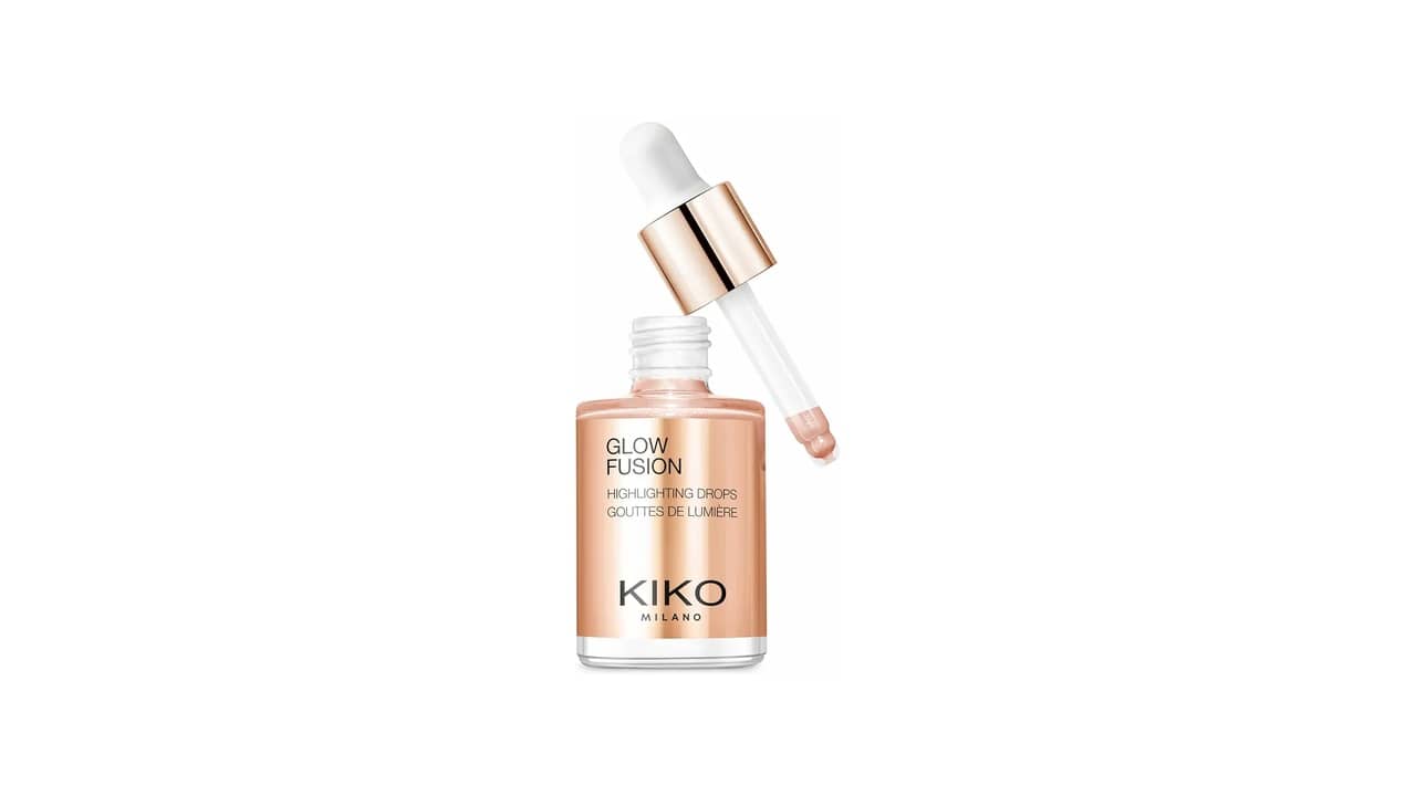Qual o Melhor Iluminador Facial Líquido ou em Pó: Acabamento Radiante e Versatilidade